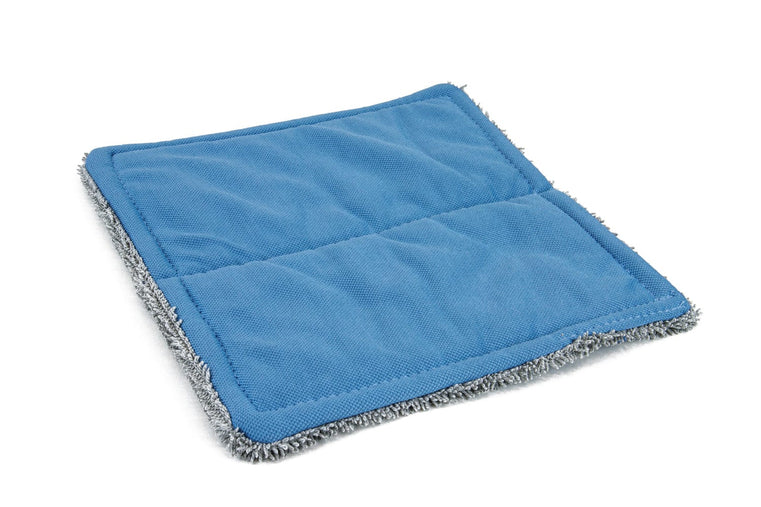 [Inside-Out Amphibian] Glass Towel (8 in. x 8 in.)